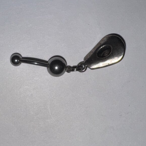 Hat Dangle Belly ring with Topaz Orange Gem - Picture 4 of 8